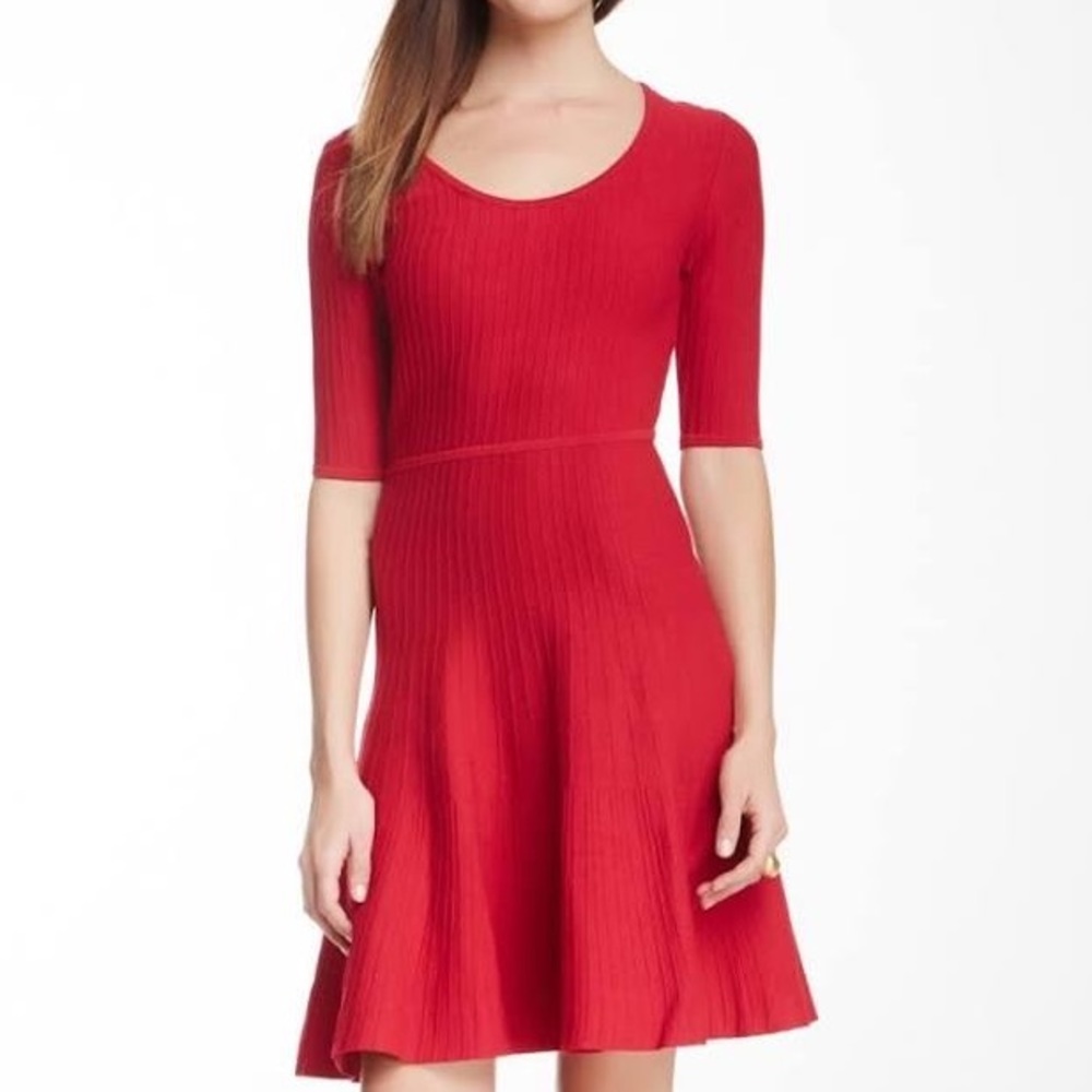 BCBG Maxazria beautiful red form fitting sweater dress size XS